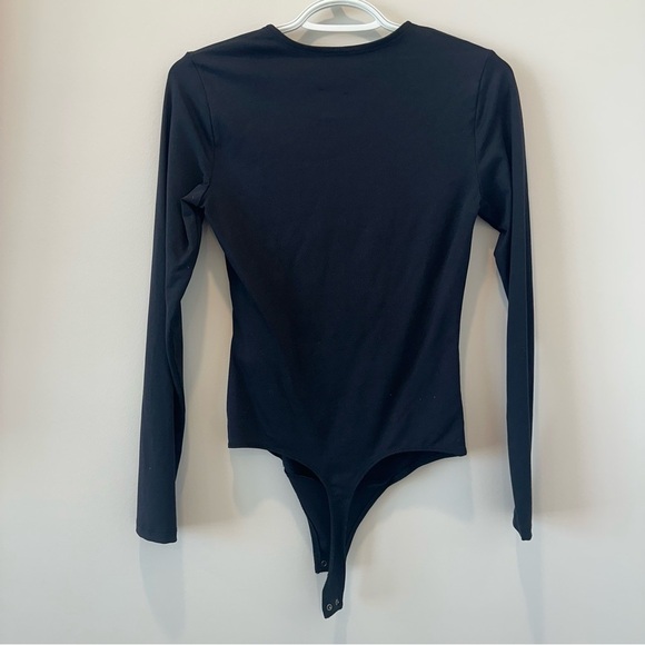 Abercrombie Long Sleeve Cutout Crew Bodysuit small Crewneck Tight Going Out Top - Picture 5 of 11